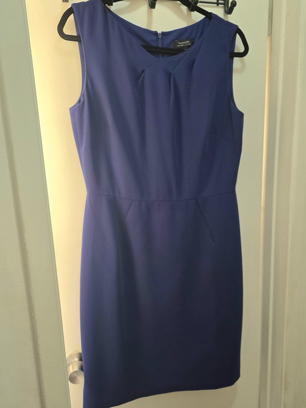 Tahari ASL Sleeveless Midi Sheath Dress in Blue